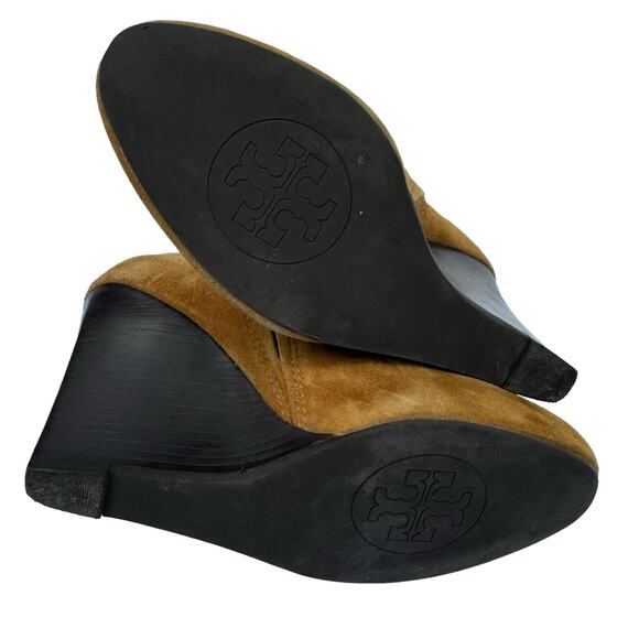 Tory Burch Gabrielle Brown Suede Wedge Booties Almond Toe & Tri-Buckle, Size 7M - Picture 12 of 12